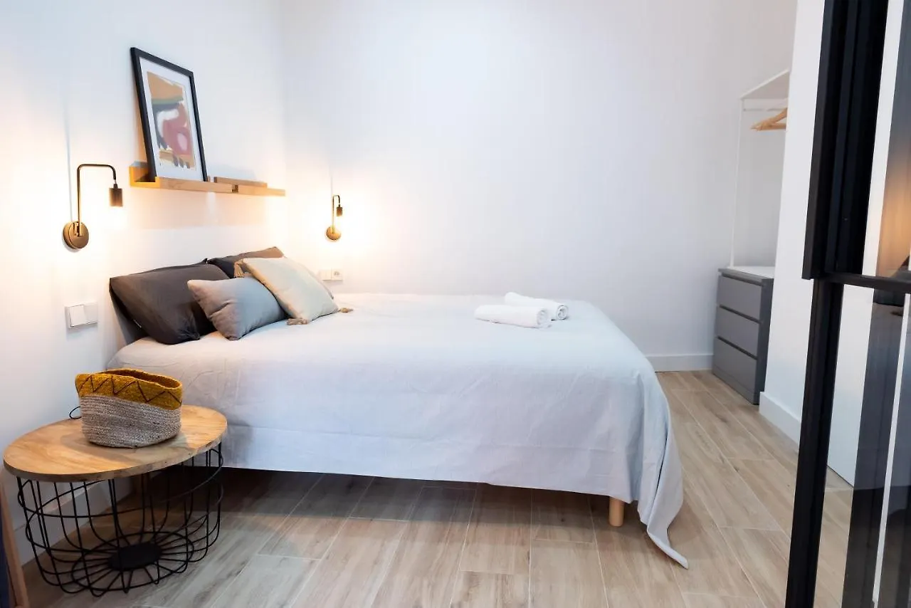 סביליה Tourist House Alfalfa 0*,